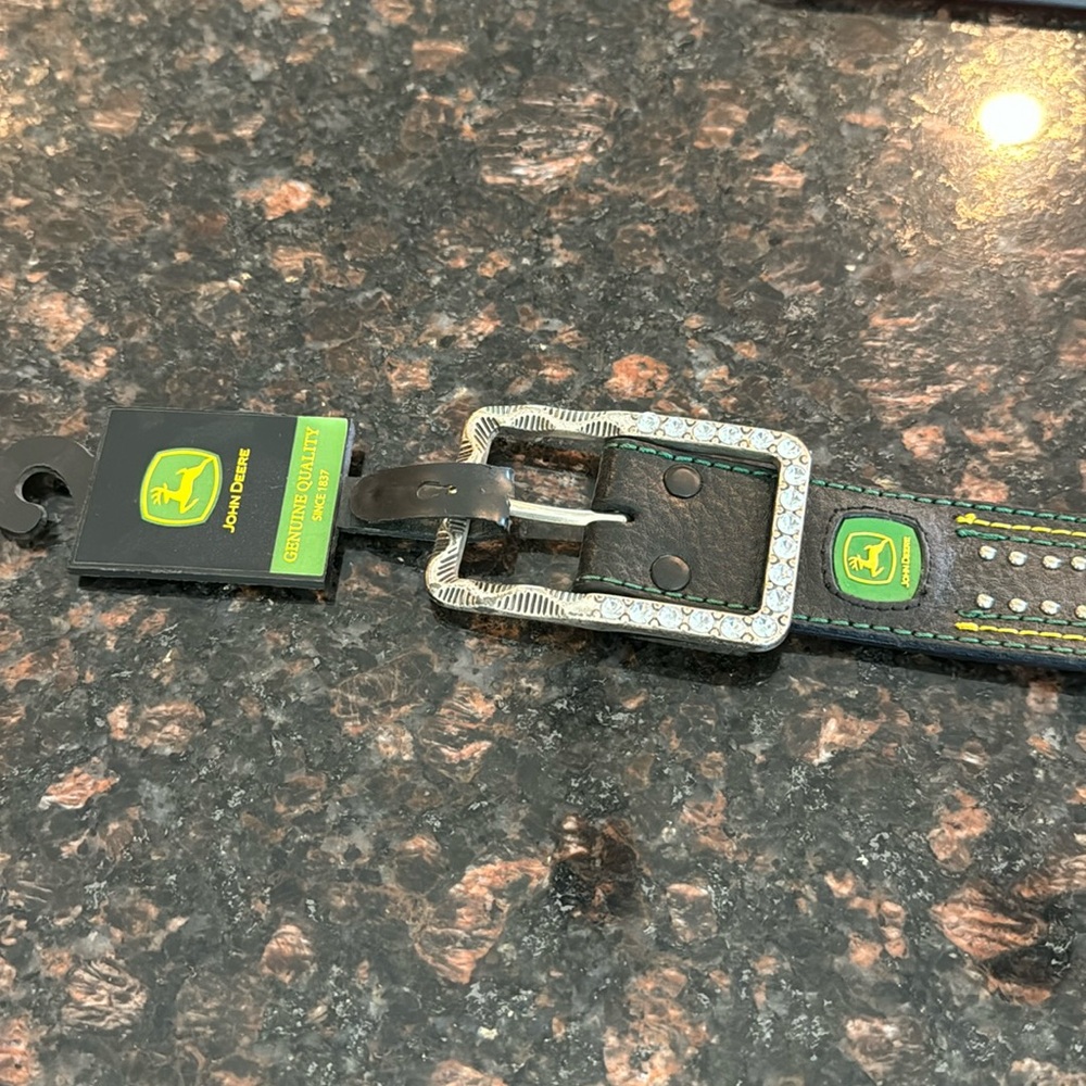 John Deere Ladies size large belt
